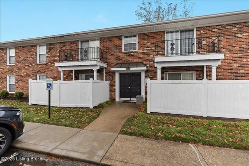 apt-6-4828 Westmar Ter, Louisville, KY, 40222-4455 | Card Image