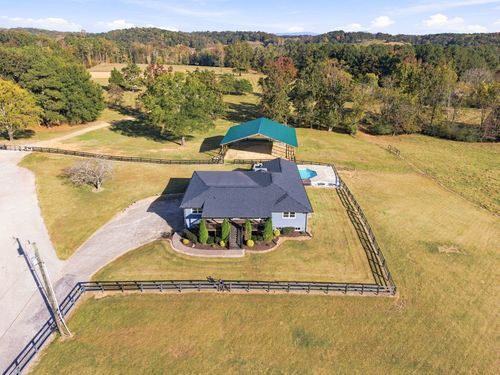 5704 Keith Rd, Ringgold, GA, 30736-4517 | Card Image