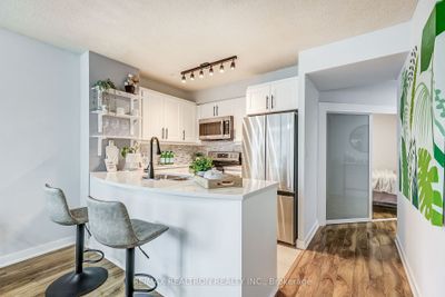 610 - 397 Front St W, Condo with 1 bedrooms, 1 bathrooms and 1 parking in Toronto ON | Image 2