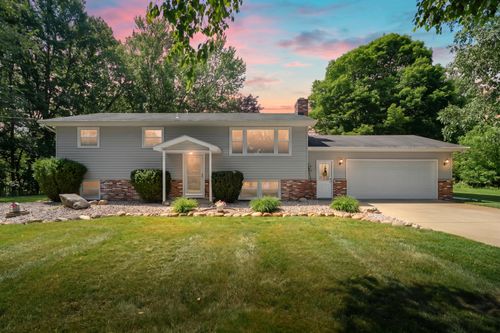 7732 S Ave E, Scotts, MI, 49088-9740 | Card Image