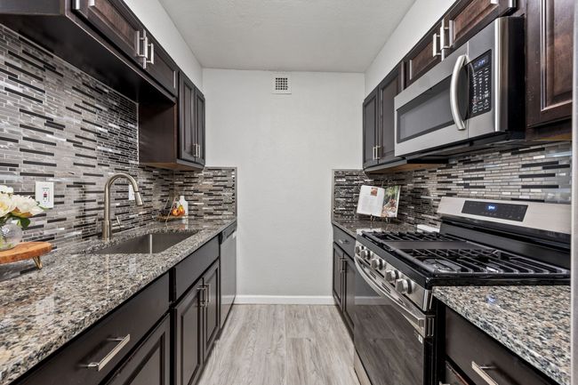 APT-317 - 3883 Turtle Creek Blvd, Condo with 1 bedrooms, 1 bathrooms and null parking in Dallas TX | Image 11