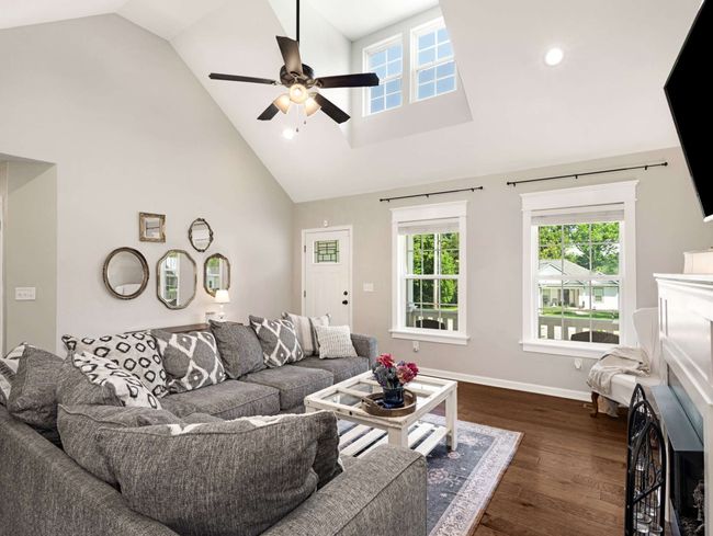 310 Diane Loop, House other with 3 bedrooms, 2 bathrooms and 2 parking in White Bluff TN | Image 16
