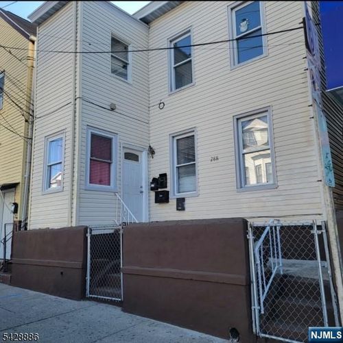 288 Totowa Ave, Paterson, NJ, 07502-2223 | Card Image