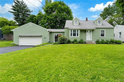 309 Mcclennan Dr, Fayetteville, NY, 13066-1238 | Card Image