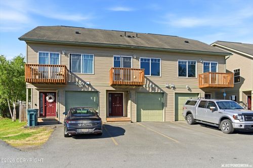 252 Glenn Abbey Pl, Anchorage, AK, 99504-4892 | Card Image