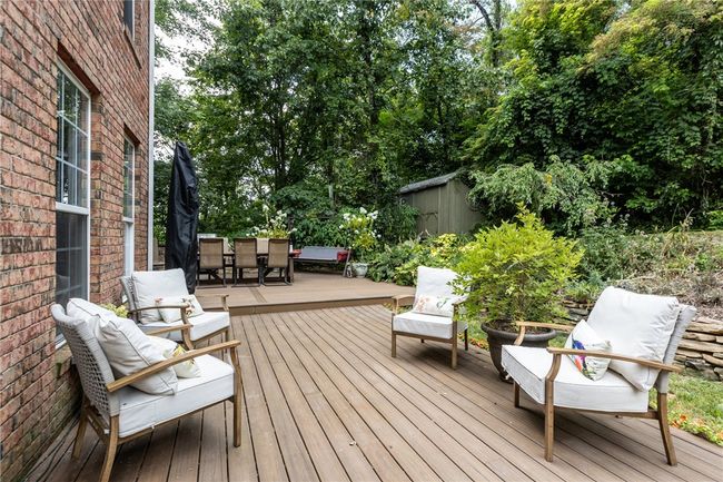 543 Shrader St, House other with 4 bedrooms, 4 bathrooms and 2 parking in Springdale PA | Image 15
