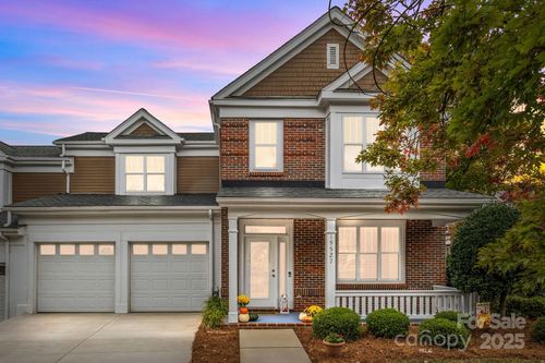 19527 Crosstrees Ln, Cornelius, NC, 28031-5708 | Card Image