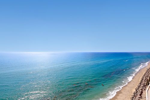 1902-5200 N Ocean Dr, Riviera Beach, FL, 33404-2659 | Card Image