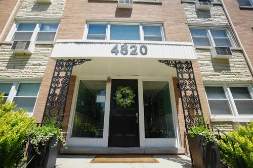 106-4820 Conrad St, Skokie, IL, 60077-2305 | Card Image