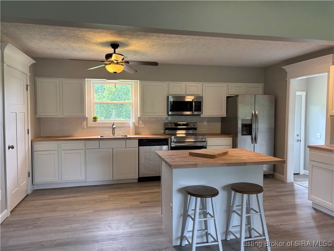2318 Lake View Dr, Home with 4 bedrooms, 2 bathrooms and null parking in Austin IN | Image 18