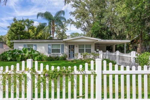 2321 Carroll Grove Dr, TAMPA, FL, 33612-6522 | Card Image