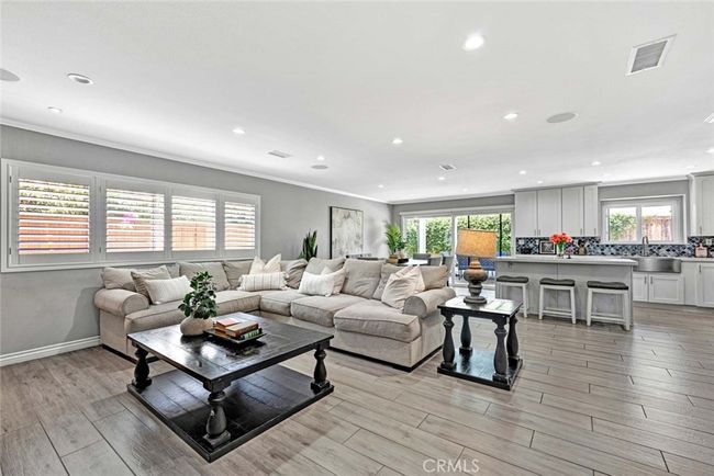 13601 Charloma Dr, House other with 4 bedrooms, 2 bathrooms and 4 parking in Tustin CA | Image 6