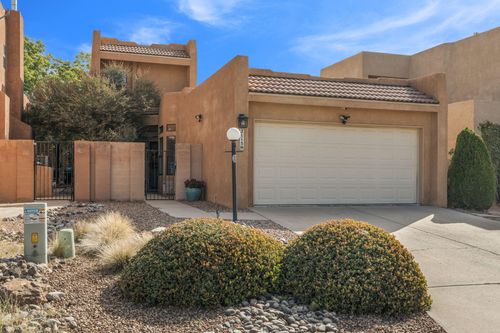 2115 Black Willow Dr Ne, Albuquerque, NM, 87122-1069 | Card Image