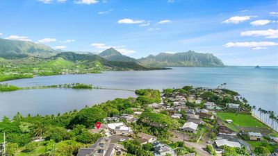 Minutes away from Kahaluu Pond, the Pacific Ocean, and the majestic Koolau Mountains! | Image 2