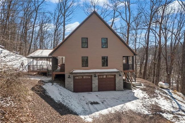 125 First St, House other with 3 bedrooms, 3 bathrooms and 2 parking in Confluence PA | Image 15
