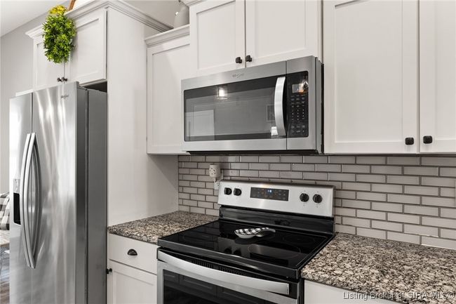 17 Old Capital Rdg Ne, Home with 3 bedrooms, 2 bathrooms and null parking in Corydon IN | Image 21
