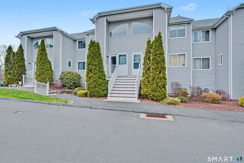 41-80 Country Ln, Vernon, CT, 06066-2866 | Card Image