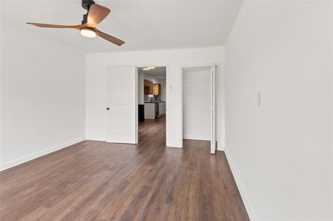 5726 Enchanted Ln, House other with 4 bedrooms, 2 bathrooms and null parking in Dallas TX | Image 12