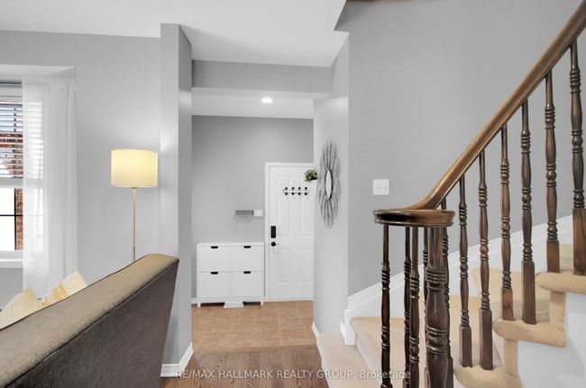 37 Sutcliffe Terr, House attached with 3 bedrooms, 3 bathrooms and 2 parking in Nepean ON | Image 4