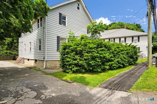 1787 Stratfield Rd, Fairfield, CT, 06825-1359 | Card Image