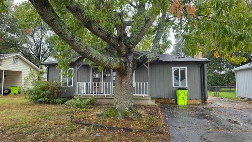 219 W 20th St, Stuttgart, AR, 72160-6609 | Card Image
