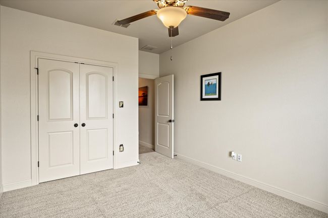 317 Paddle Boat Dr, House other with 4 bedrooms, 2 bathrooms and null parking in Granbury TX | Image 7