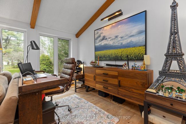 2517 Honey Harbour Rd, House other with 2 bedrooms, 2 bathrooms and 8 parking in Port Severn ON | Image 10