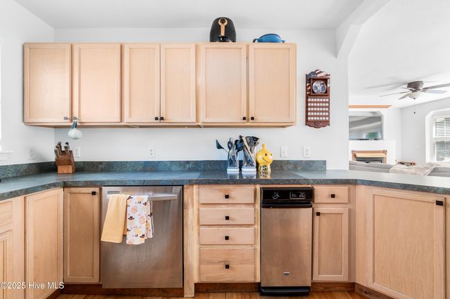 109 Post Oak Ct, House other with 3 bedrooms, 2 bathrooms and 1 parking in Kill Devil Hills NC | Image 14