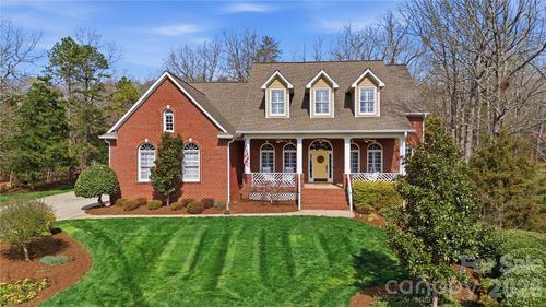 8606 Royster Run, Marvin, NC, 28173-7831 | Card Image