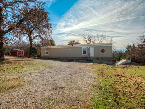 20360 E Memorial Rd, Luther, OK, 73054-9018 | Card Image