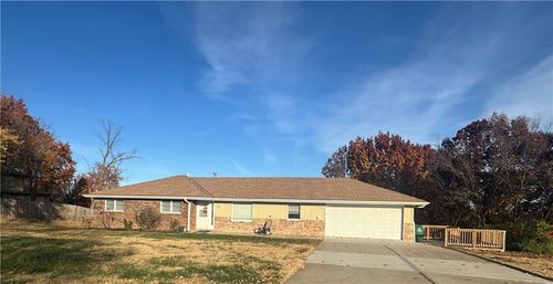 4703 Nw Gower Ave, Riverside, MO, 64150-9523 | Card Image