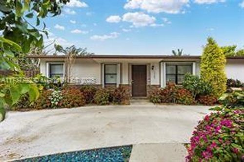 1765 Sw 3rd Ct, Homestead, FL, 33030-6605 | Card Image