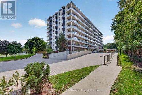 104-1180 Commissioners Rd W, London, ON, N6K4J2 | Card Image