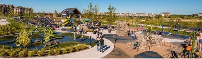 Near highways, dining, amenities | Image 19