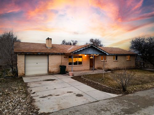 1800 1500, Vernal, UT, 84078-9619 | Card Image