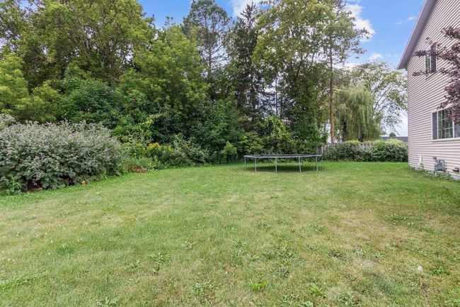 4642 Ridge Court, Condo with 3 bedrooms, 2 bathrooms and null parking in MANITOWOC WI | Image 28