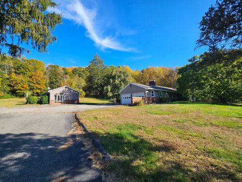 146 Lathrop Rd, Plainfield, CT, 06374-2035 | Card Image