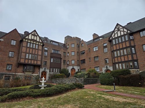 a11-6 Davis Ave, Rye, NY, 10580-4165 | Card Image