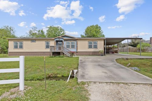 112 Fortune Hills Rd, Youngsville, LA, 70592-6372 | Card Image
