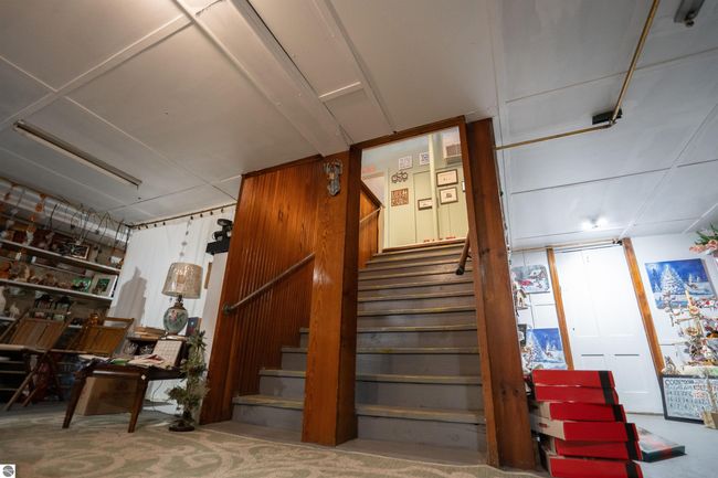 433 Main St, Home with 0 bedrooms, 0 bathrooms and null parking in Frankfort MI | Image 10
