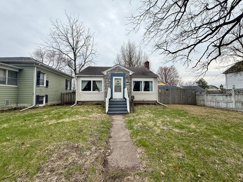 4512 18th Ave, Rock Island, IL, 61201-3943 | Card Image