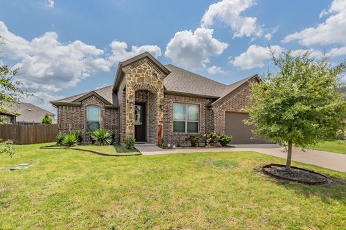 452 Wintergreen Dr, Waxahachie, TX, 75165-5321 | Card Image