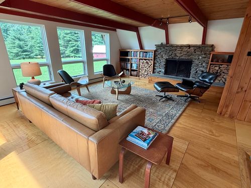 2502 North Rd, Waitsfield, VT, 05673-6128 | Card Image