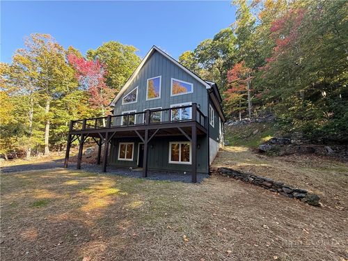 1099 Lauren Ln, West Jefferson, NC, 28694-7737 | Card Image