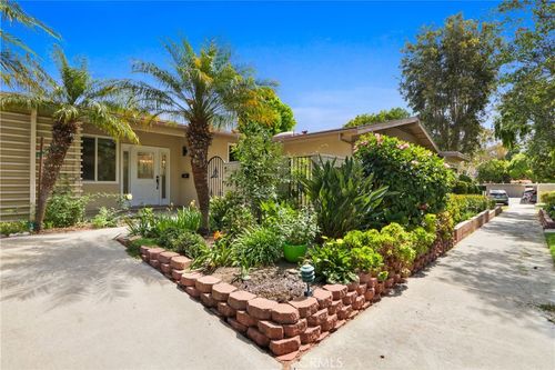 f-941 Avendida Majorca, Laguna Woods, CA, 92637 | Card Image