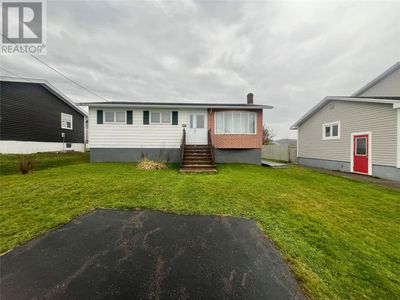 43 Church St, House other with 4 bedrooms, 2 bathrooms and null parking in Grand Bank NL | Image 1