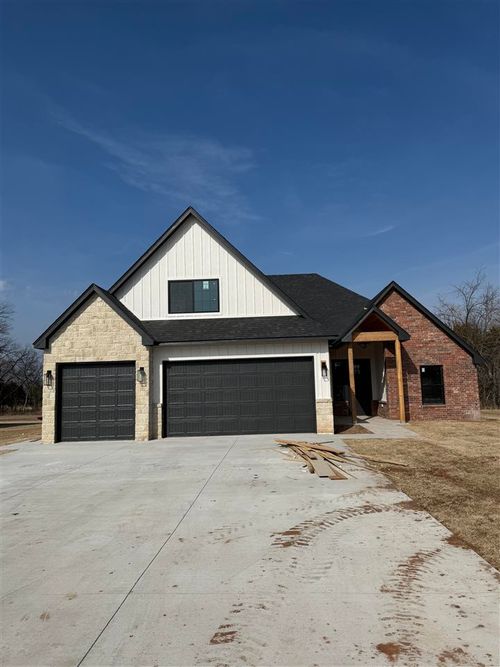 4816 N Rogers Dr, Stillwater, OK, 74075-1655 | Card Image