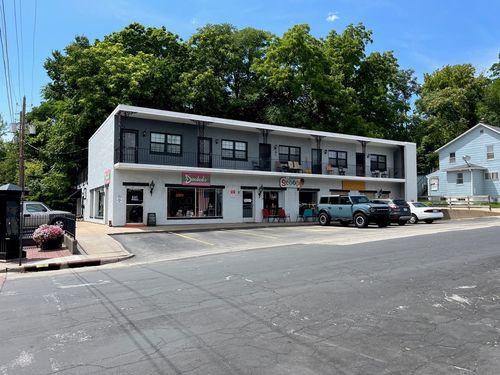 1102 Mound St, Davenport, IA, 52803-3926 | Card Image