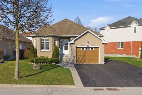 66 Squire Fletcher Dr, Bowmanville, ON, L1C5H9 | Card Image