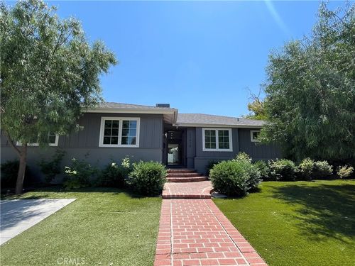 22678 Kittridge St, West Hills, CA, 91307-3608 | Card Image